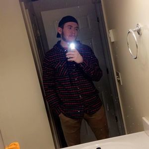 Meet your Posher, Bradley